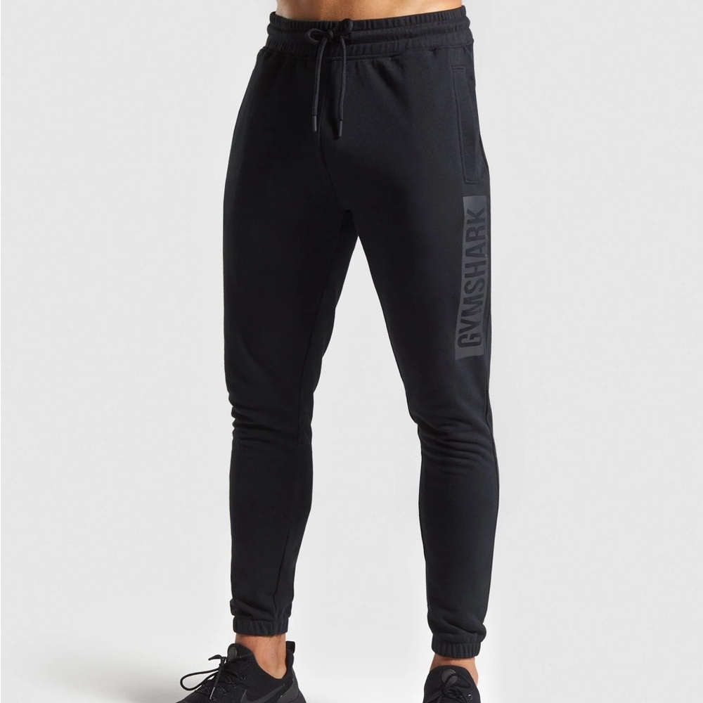 Gymshark Black Block Pull-On Drawstring Waist Jog… - image 1